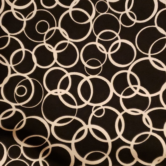 AGB Dress Black & White Swirl Pattern. Sleeveless Size 14 - Picture 6 of 6